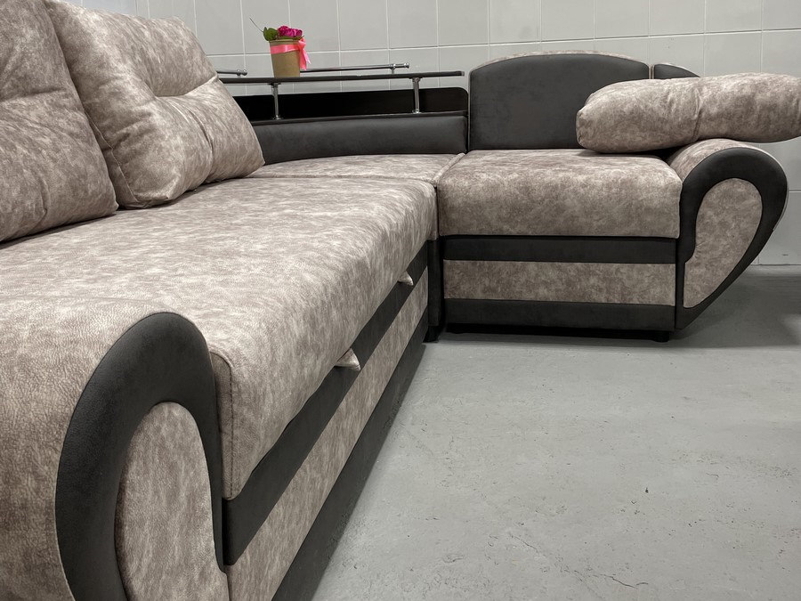 Угловые диваны